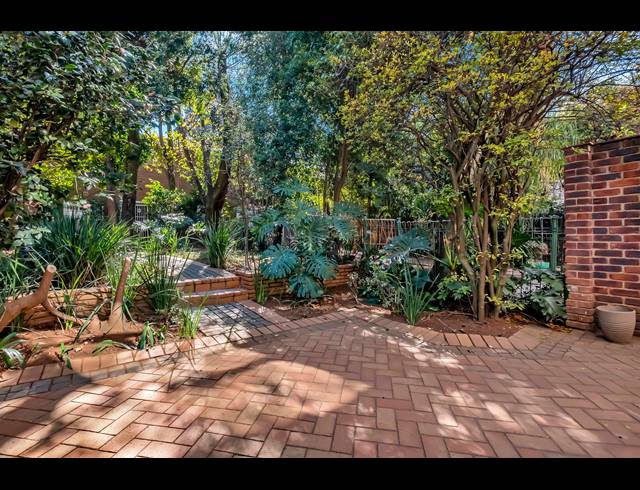 3 BEDROOM APARTMENT FOR SALE IN SANDOWN